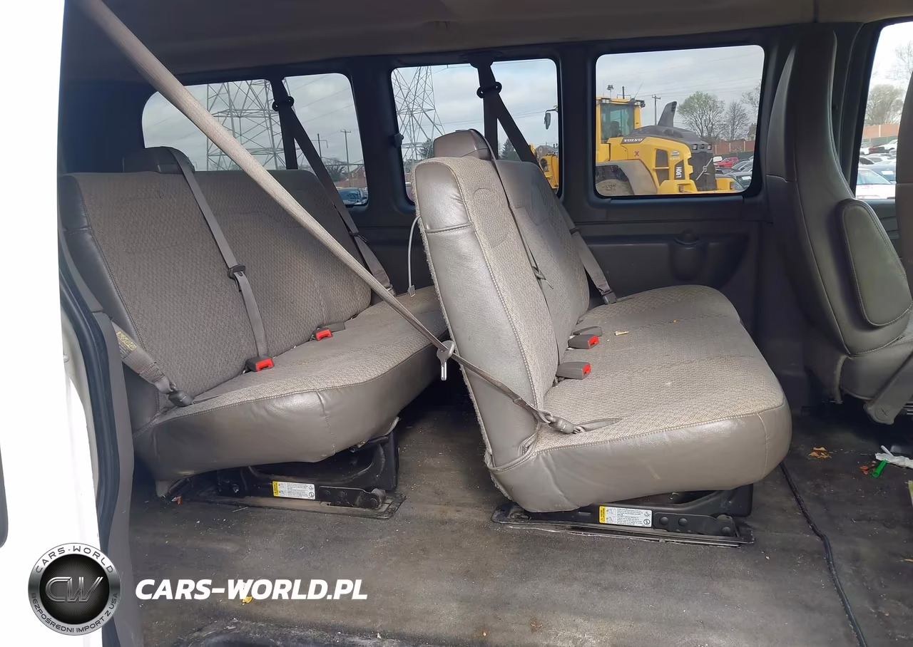 2011 Chevrolet Express 3500 Lt VIN:1GAZGYFG4B1131704 - 8