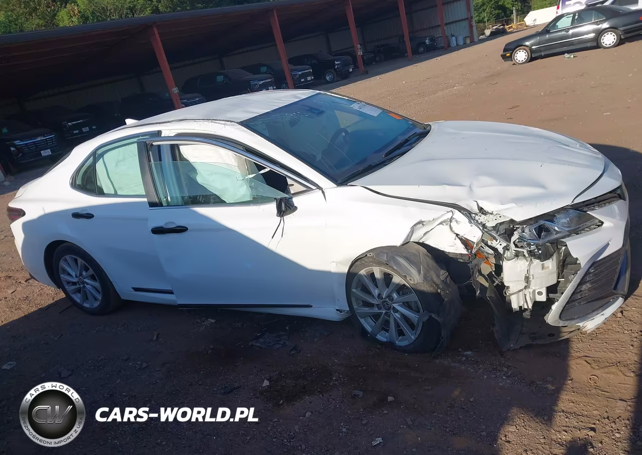 2022 Toyota Camry Le VIN:4T1C11AK0NU633433 - 13