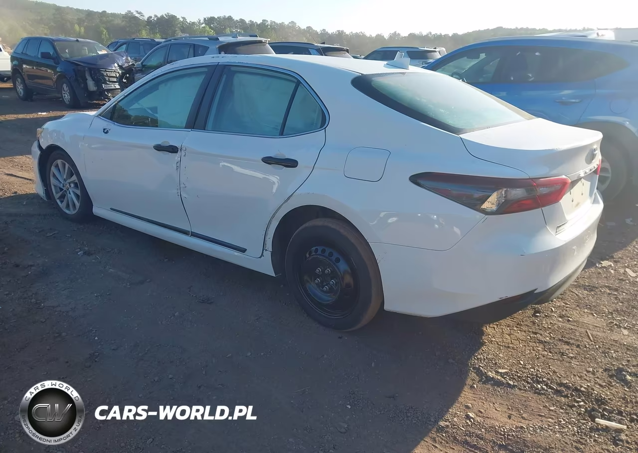 2022 Toyota Camry Le VIN:4T1C11AK0NU633433 - 3