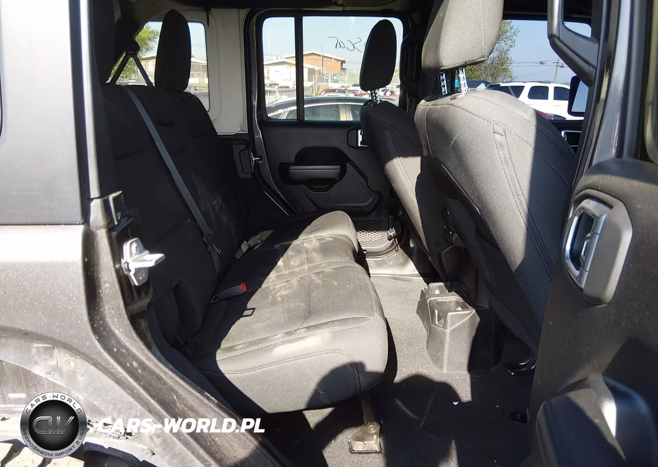 2019 Jeep Wrangler Unlimited Sport S 4X4 VIN:1C4HJXDG0KW661432 - 8