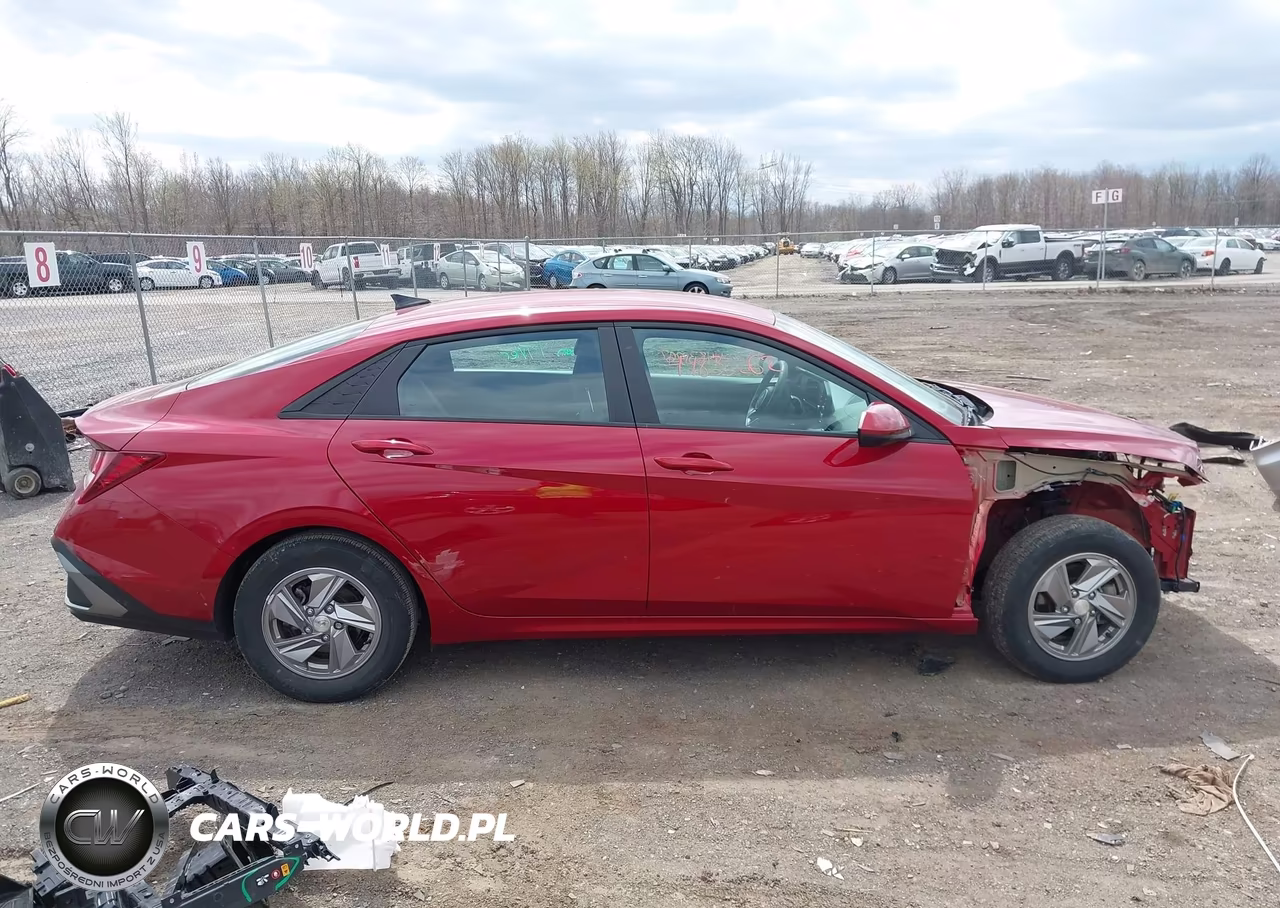 2024 Hyundai Elantra Se VIN:KMHLL4DG7RU845772 - 14