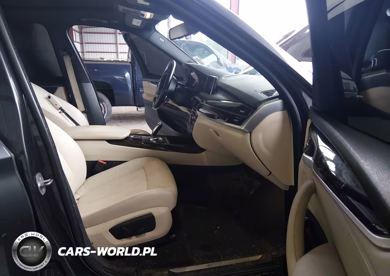 2018 BMW X5 Edrive xDrive40E Iperformance VIN:5UXKT0C56J0W00464 - 5