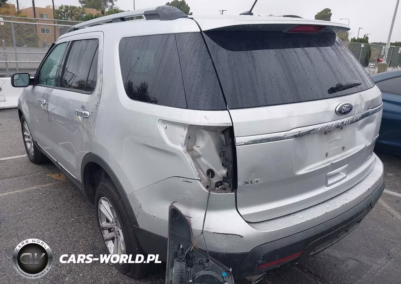 2014 Ford Explorer Xlt VIN:1FM5K7D82EGC44719 - 3