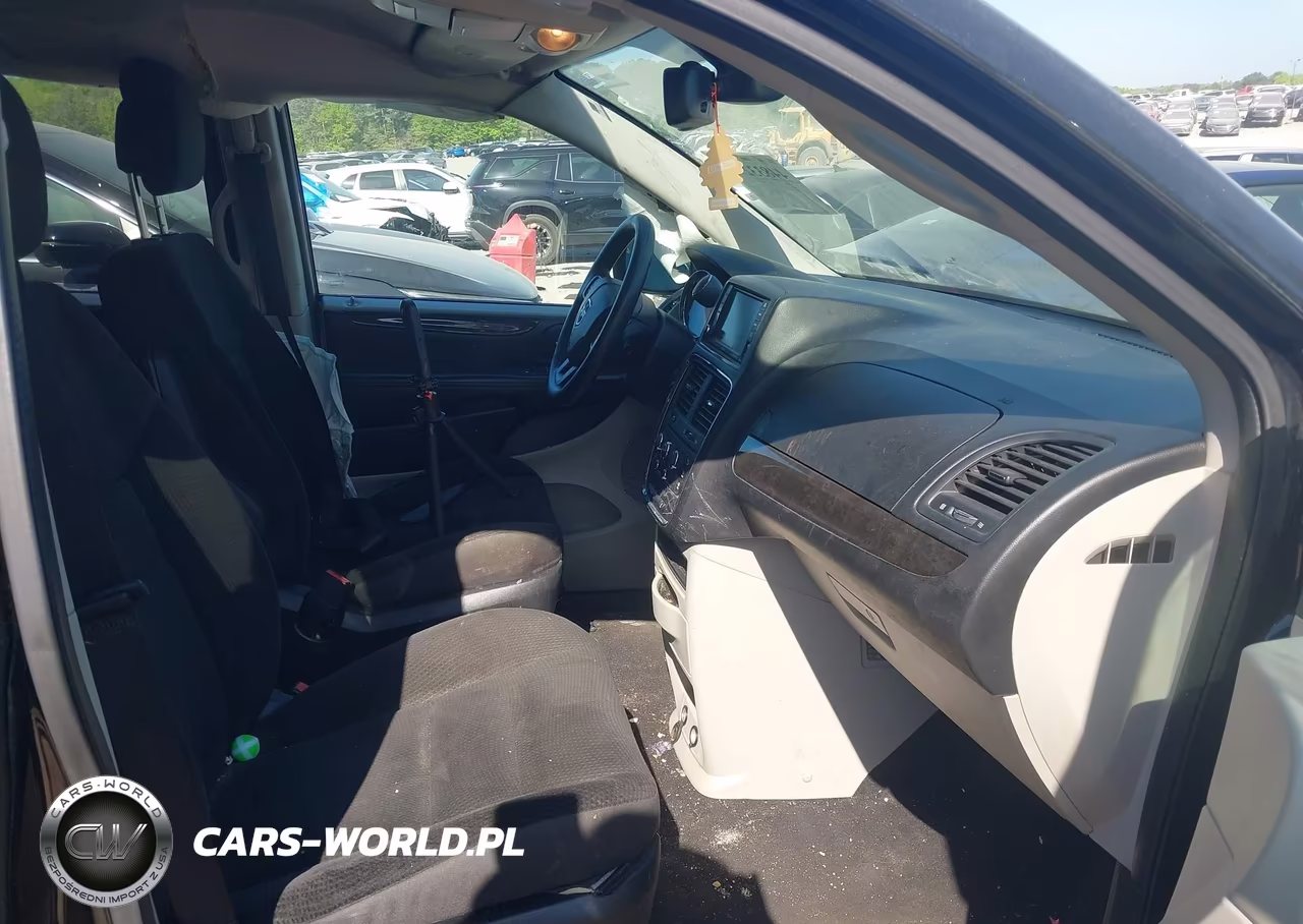 2019 Dodge Grand Caravan Se VIN:2C4RDGBG6KR789729 - 5