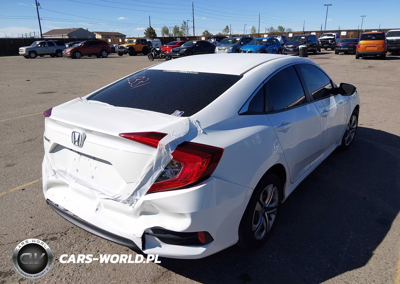 2018 Honda Civic Lx VIN:2HGFC2F55JH601743 - 4