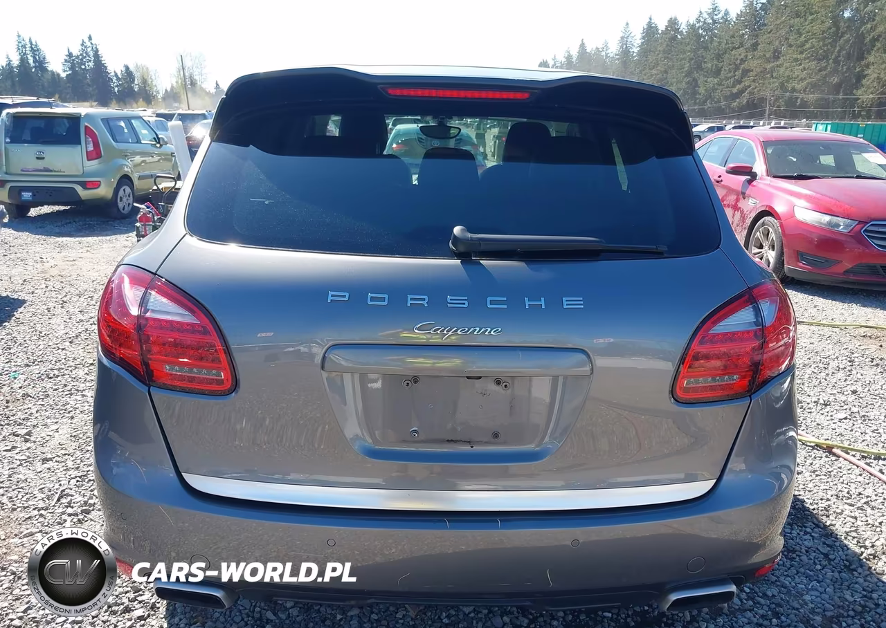 2011 Porsche Cayenne VIN:WP1AA2A24BLA08227 - 16