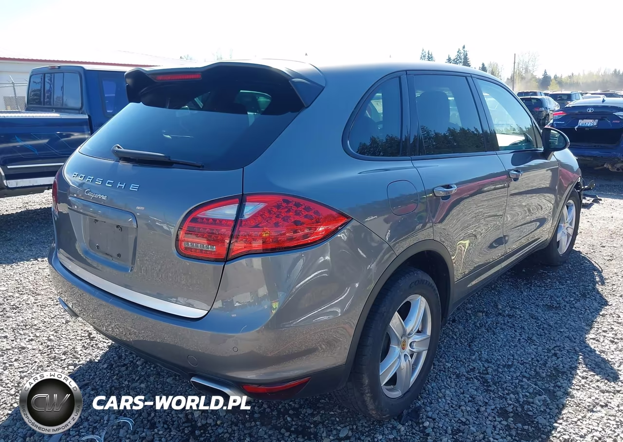 2011 Porsche Cayenne VIN:WP1AA2A24BLA08227 - 4