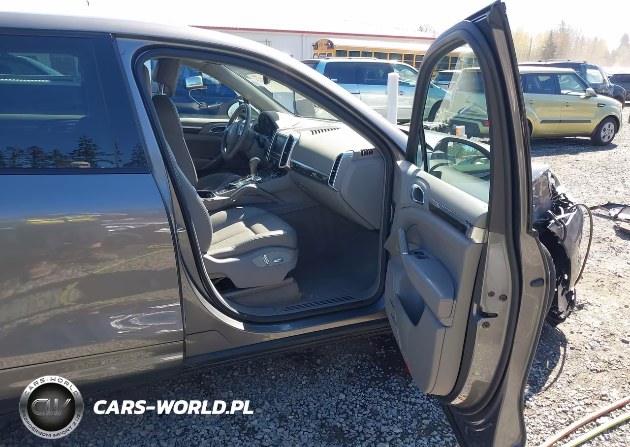 2011 Porsche Cayenne VIN:WP1AA2A24BLA08227 - 5