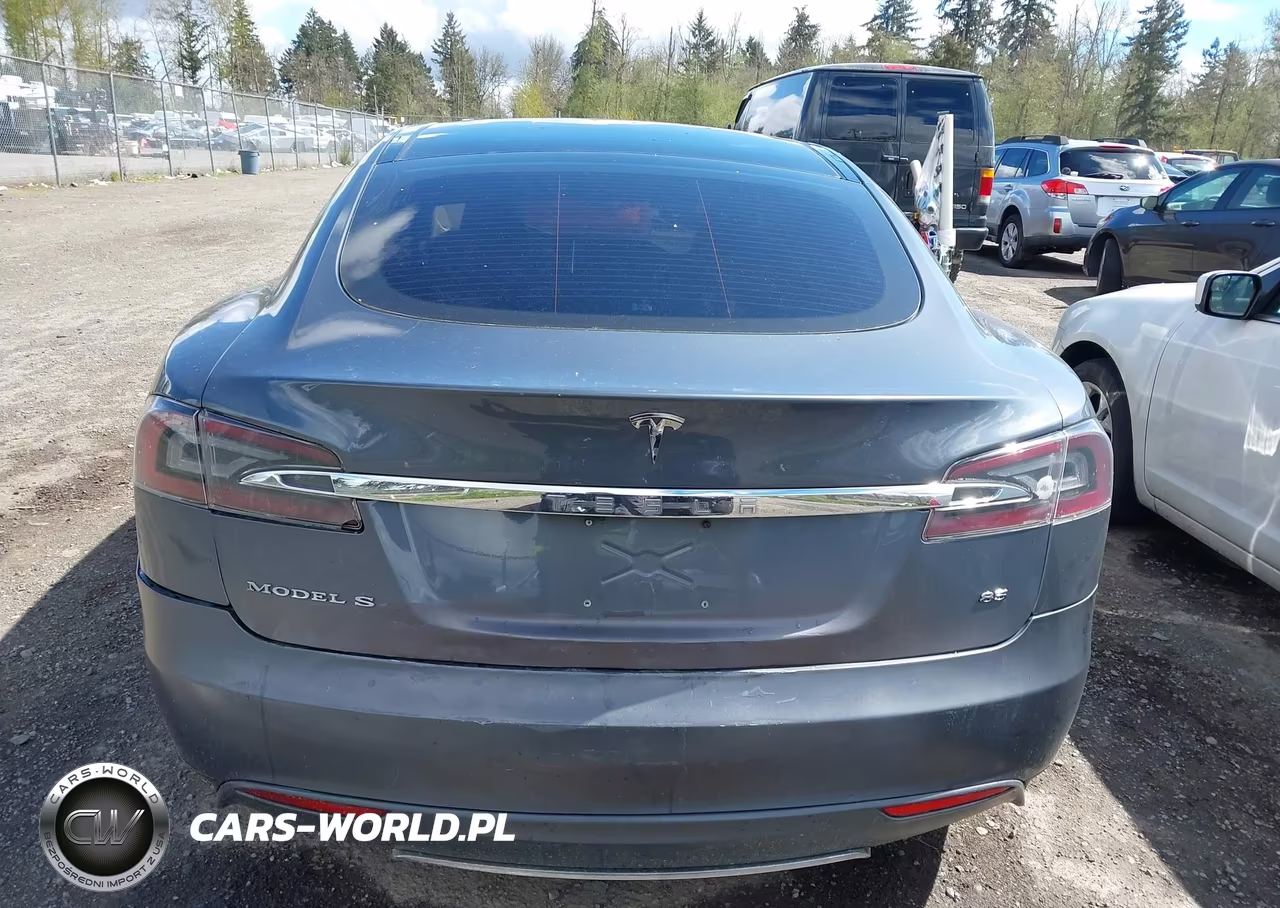 2013 Tesla Model S VIN:5YJSA1CN4DFP13610 - 15