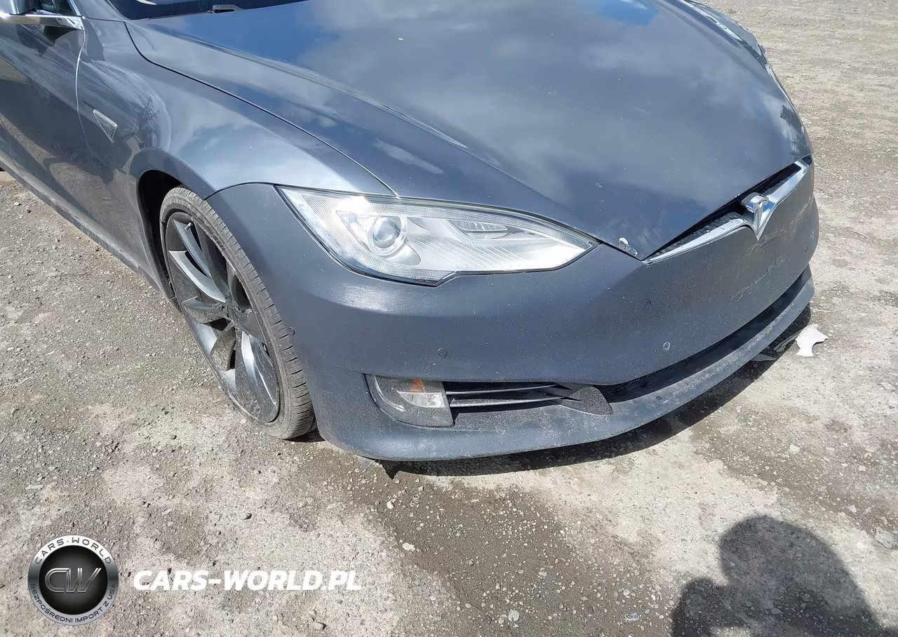 2013 Tesla Model S VIN:5YJSA1CN4DFP13610 - 18