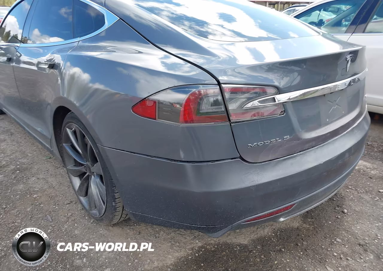 2013 Tesla Model S VIN:5YJSA1CN4DFP13610 - 20