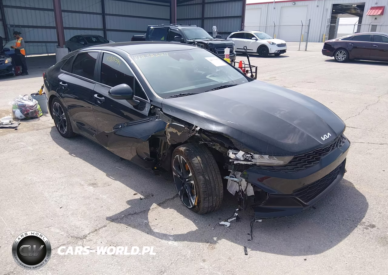 2022 Kia K5 Gt-Line – zdjęcie 1 z 17