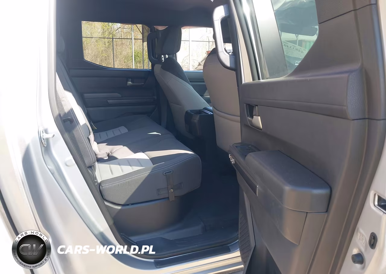 2025 Toyota Tacoma Trd Sport VIN:3TMLB5JN3SM107171 - 8