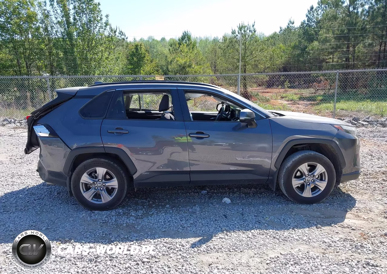 2022 Toyota Rav4 Hybrid Xle VIN:JTMRWRFV4ND148357 - 13