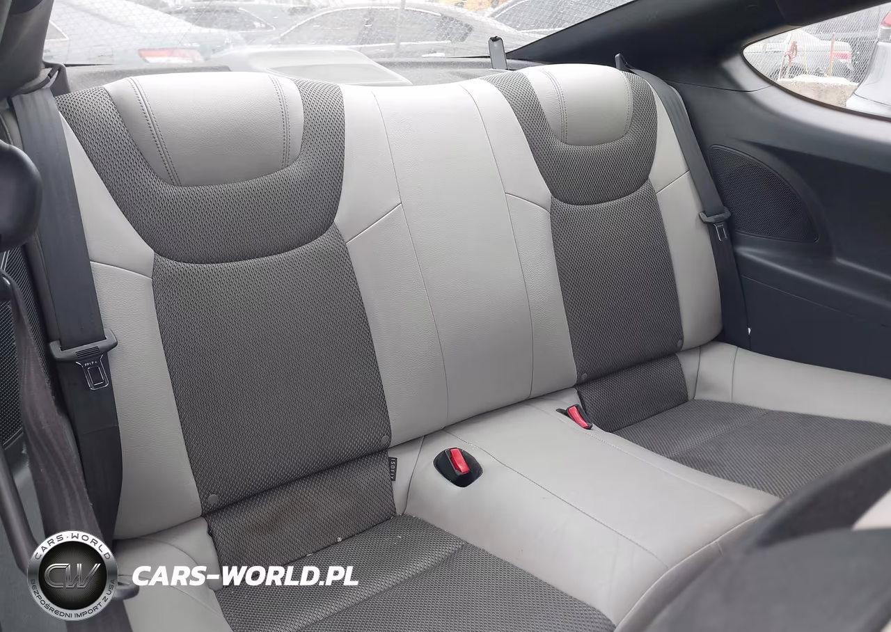 2013 Hyundai Genesis 2.0T Premium VIN:KMHHT6KD4DU086453 - 8
