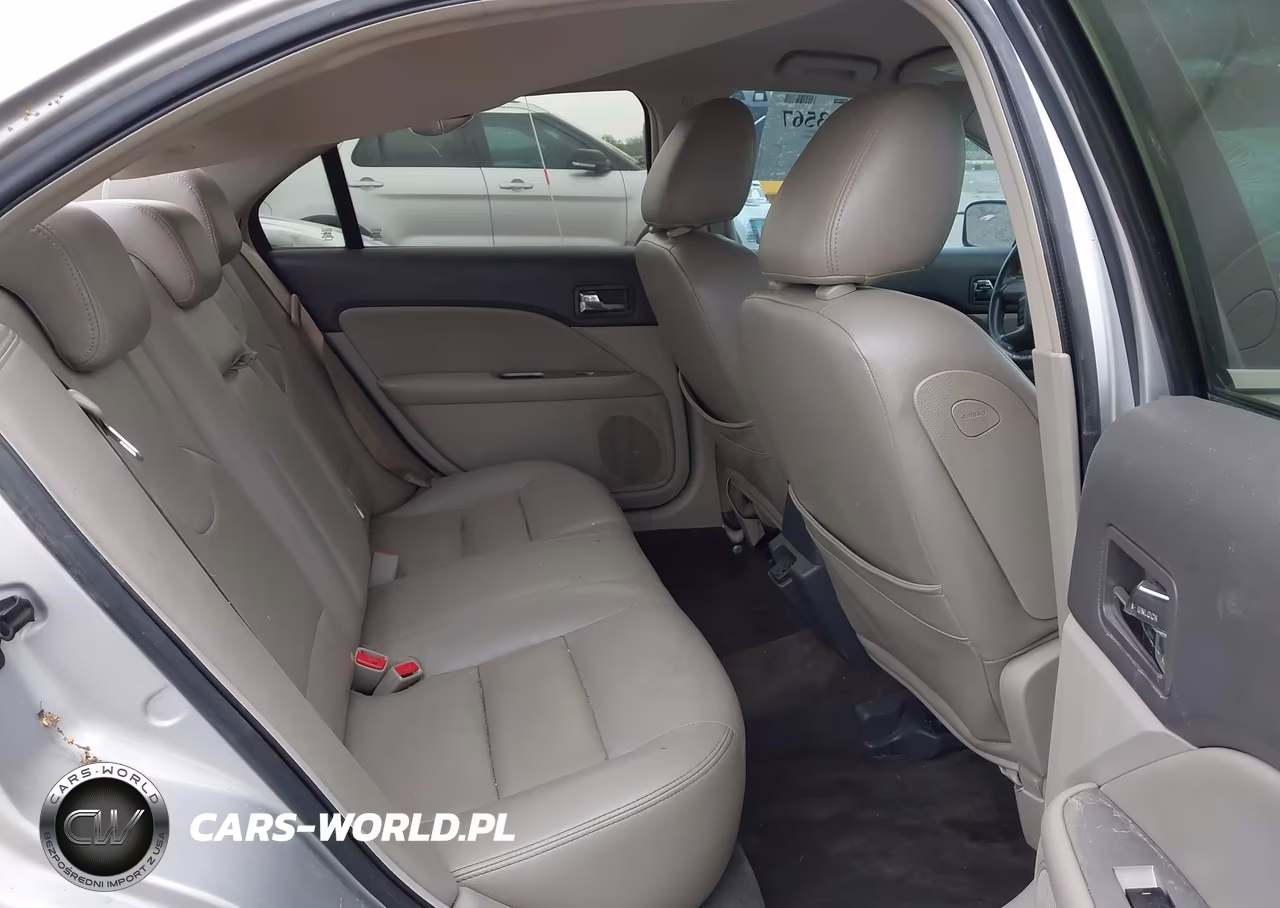 2010 Ford Fusion Hybrid VIN:3FADP0L39AR133799 - 8