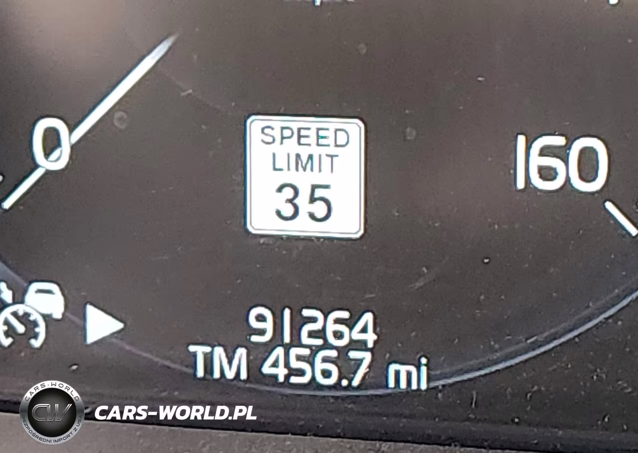 2018 Volvo S90 T5 Momentum VIN:LVY982MK3JP023863 - 16