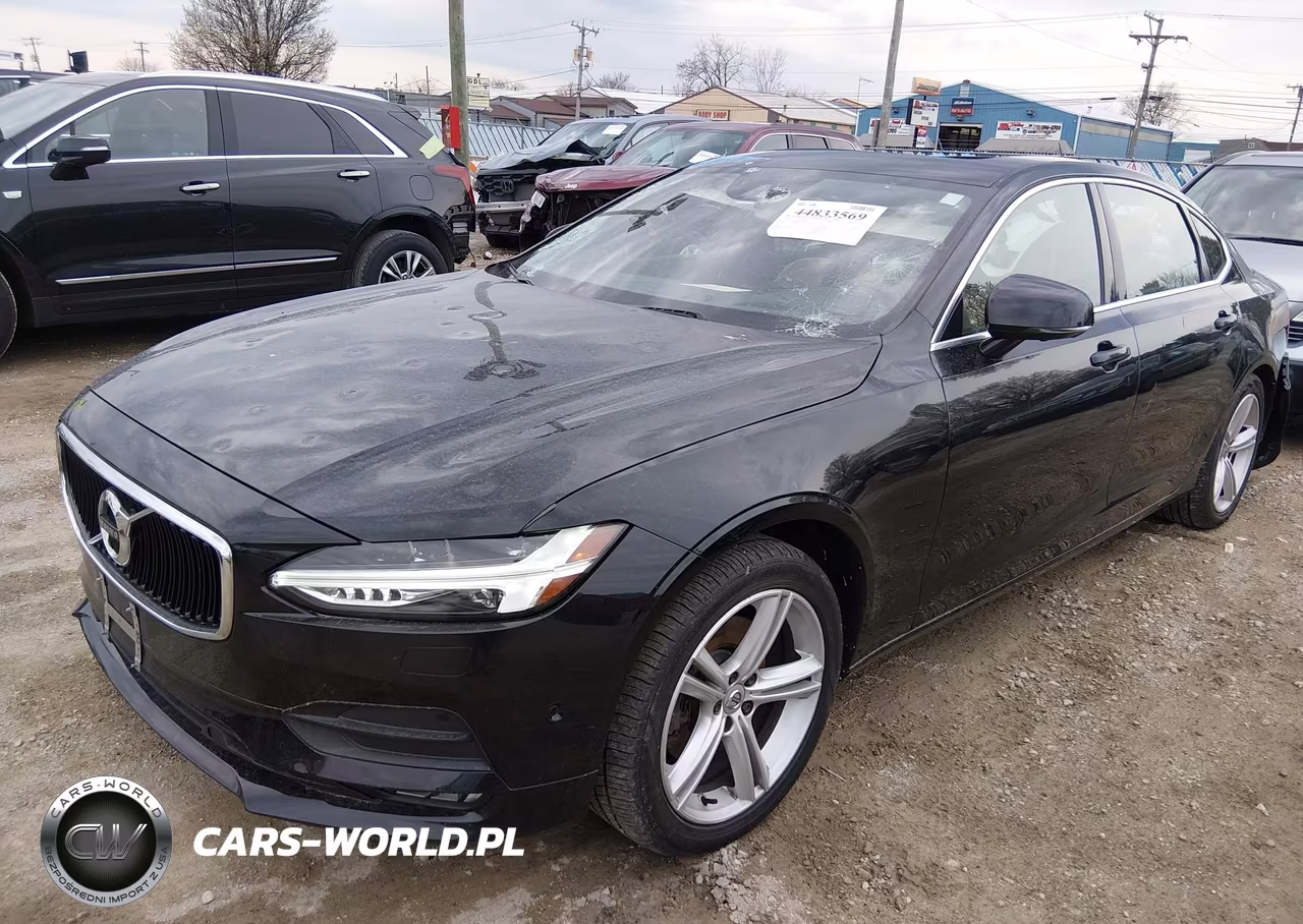 2018 Volvo S90 T5 Momentum VIN:LVY982MK3JP023863 - 2