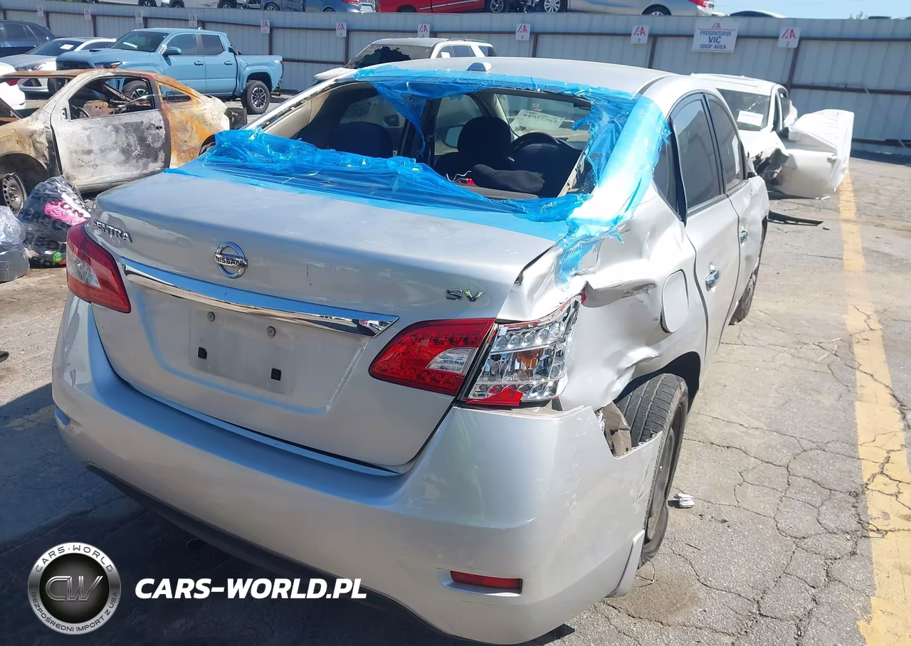 2015 Nissan Sentra Sv VIN:3N1AB7AP7FL659260 - 4