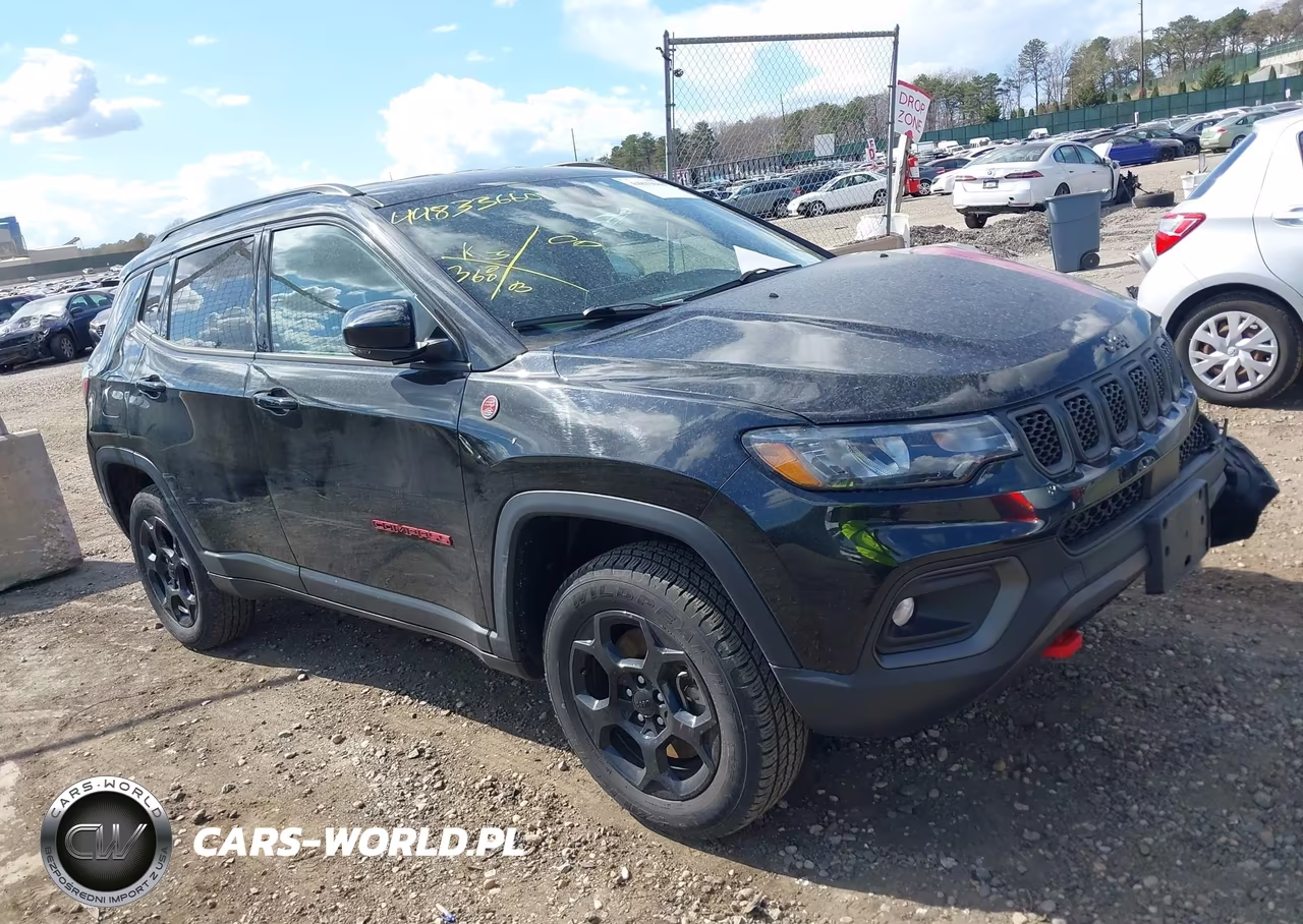 2023 Jeep Compass Trailhawk 4X4 – zdjęcie 1 z 17