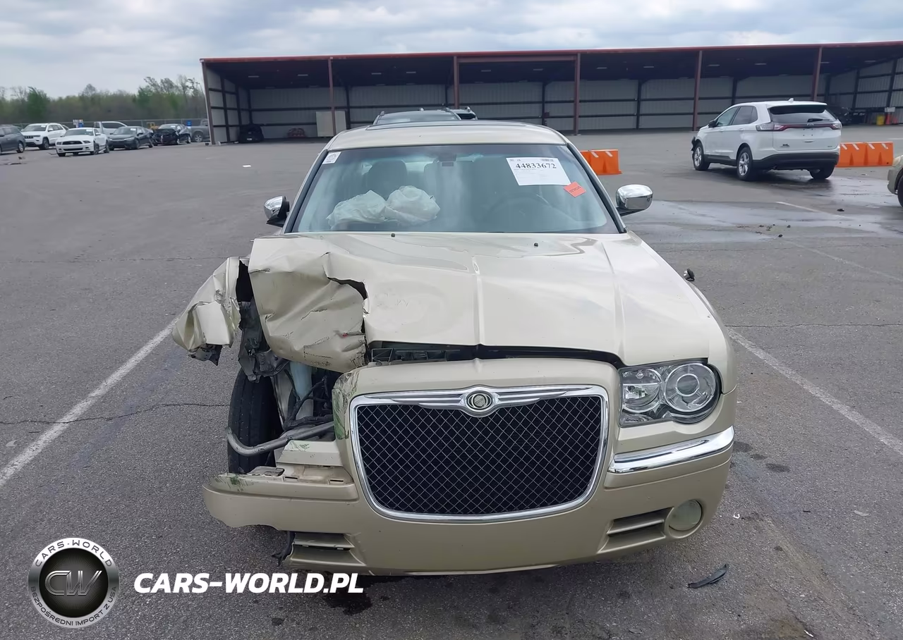2010 Chrysler 300 Limited VIN:2C3CA3CV6AH148416 - 12