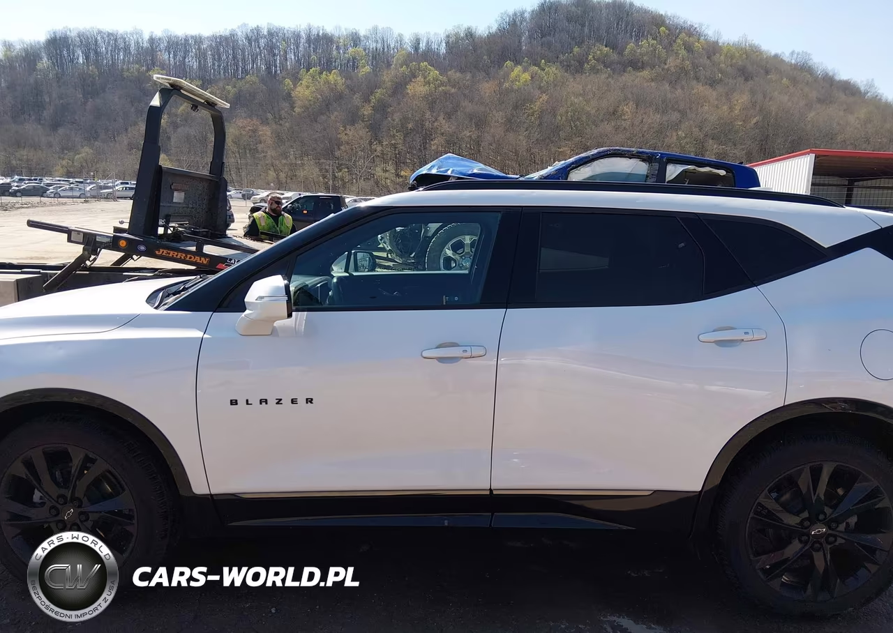 2021 Chevrolet Blazer Fwd Rs VIN:3GNKBERS3MS587174 - 14
