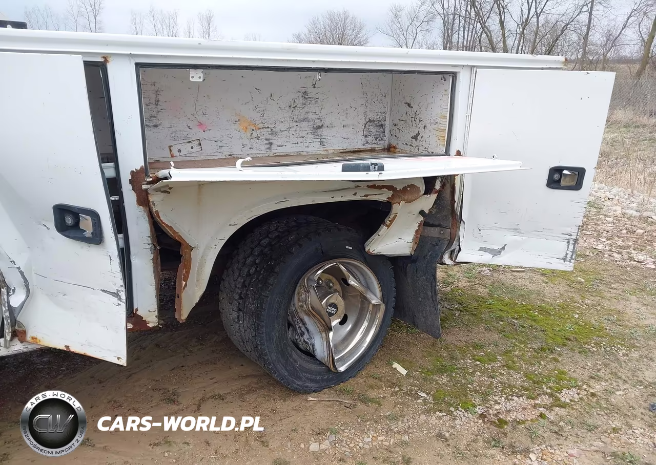 2015 Ford F-450 Chassis Xl VIN:1FDUF4GY0FEA53369 - 12