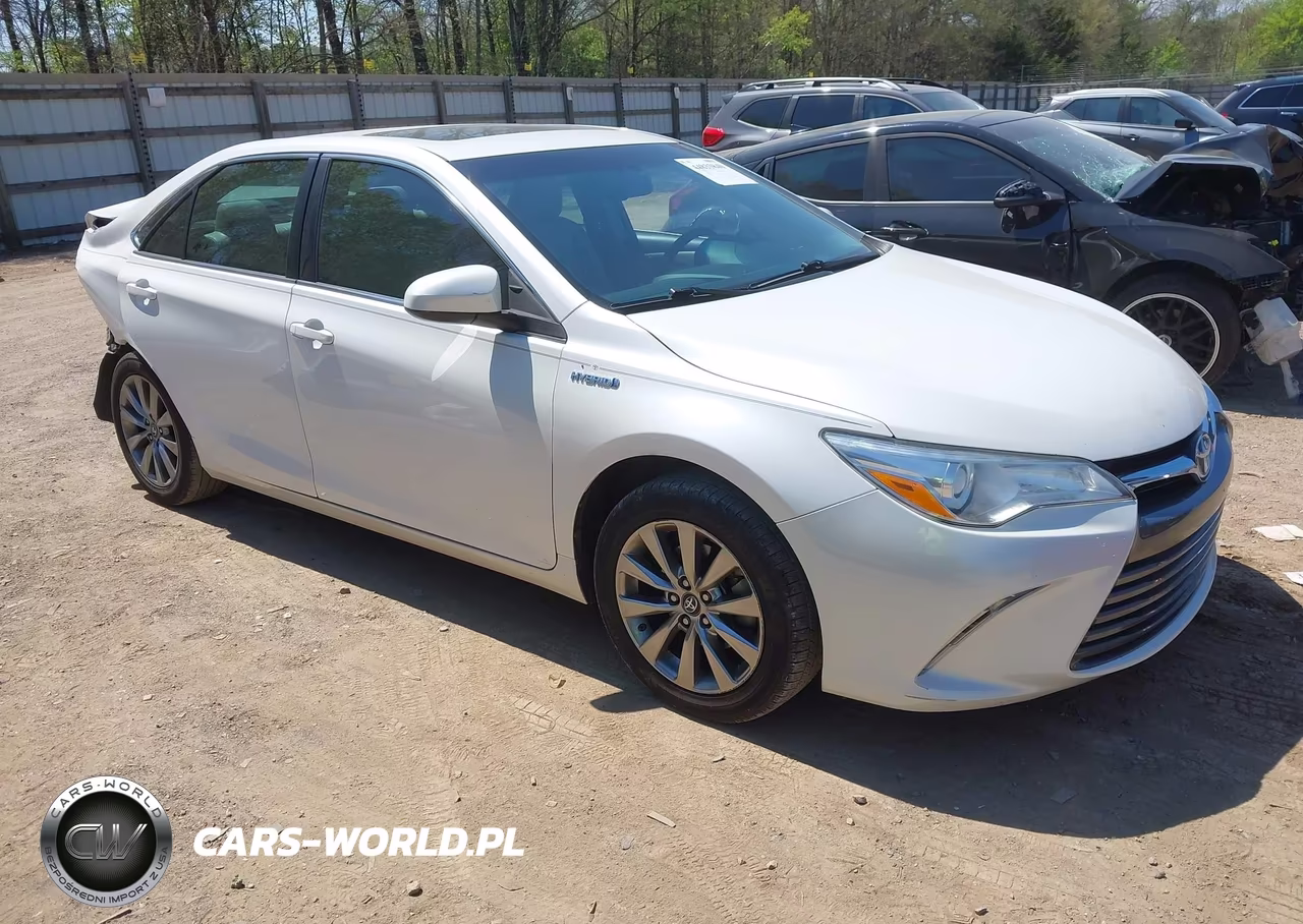 2017 Toyota Camry Hybrid Xle