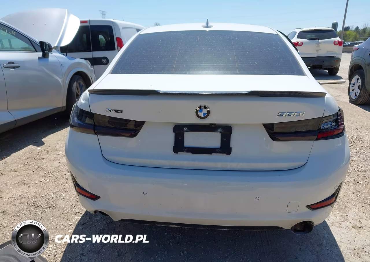 2021 BMW 330I xDrive VIN:3MW5R7J05M8B88381 - 16