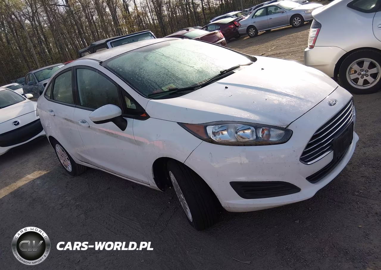 2014 Ford Fiesta S – zdjęcie 1 z 11
