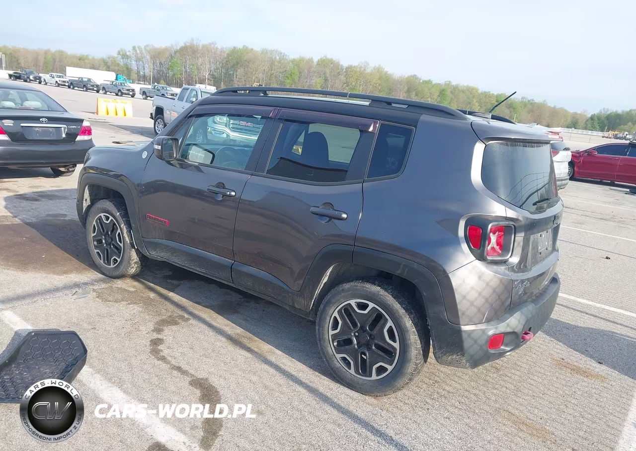 2017 Jeep Renegade Trailhawk 4X4 VIN:ZACCJBCB1HPF28171 - 3