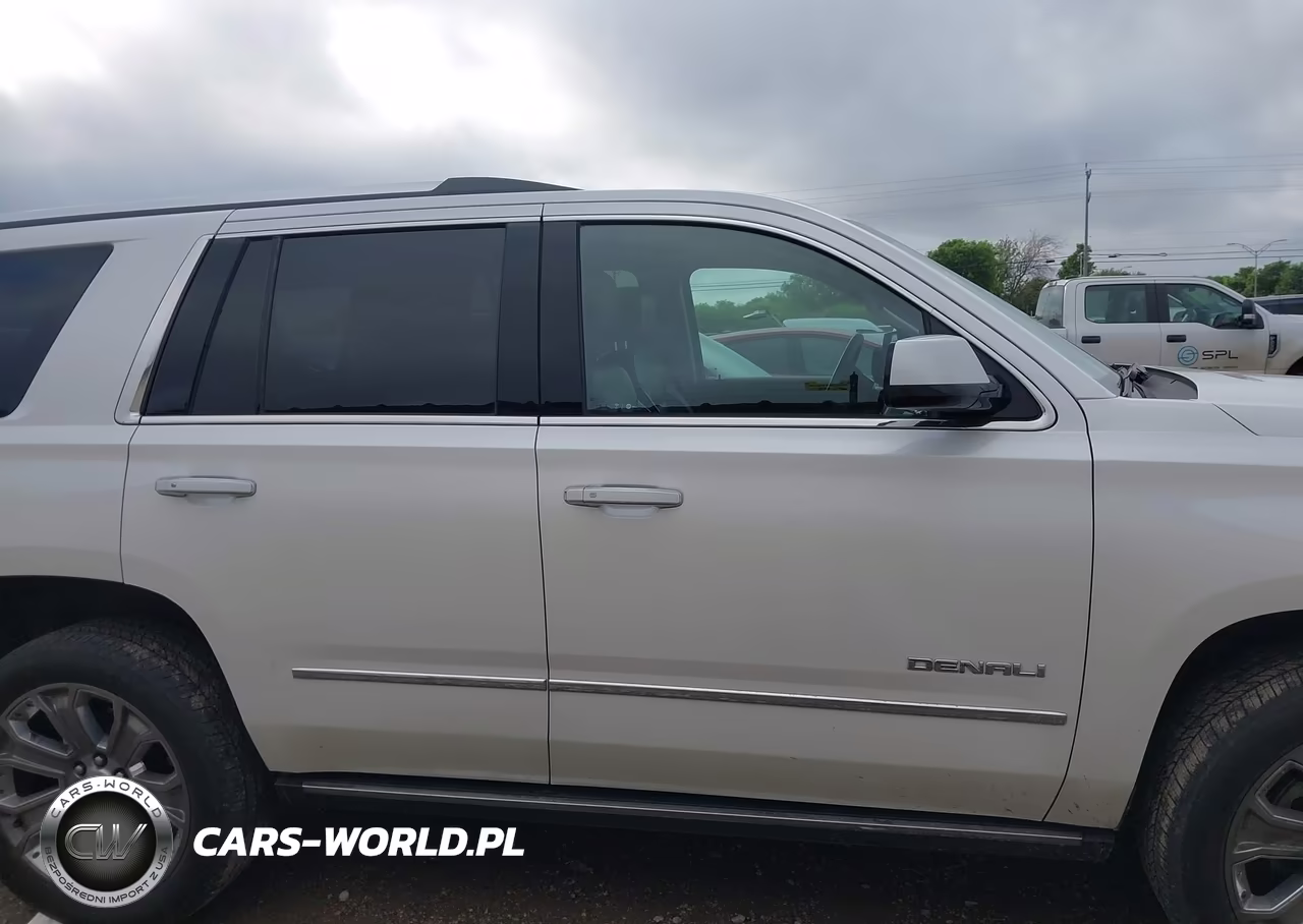 2016 GMC Yukon Denali VIN:1GKS1CKJ6GR439078 - 13