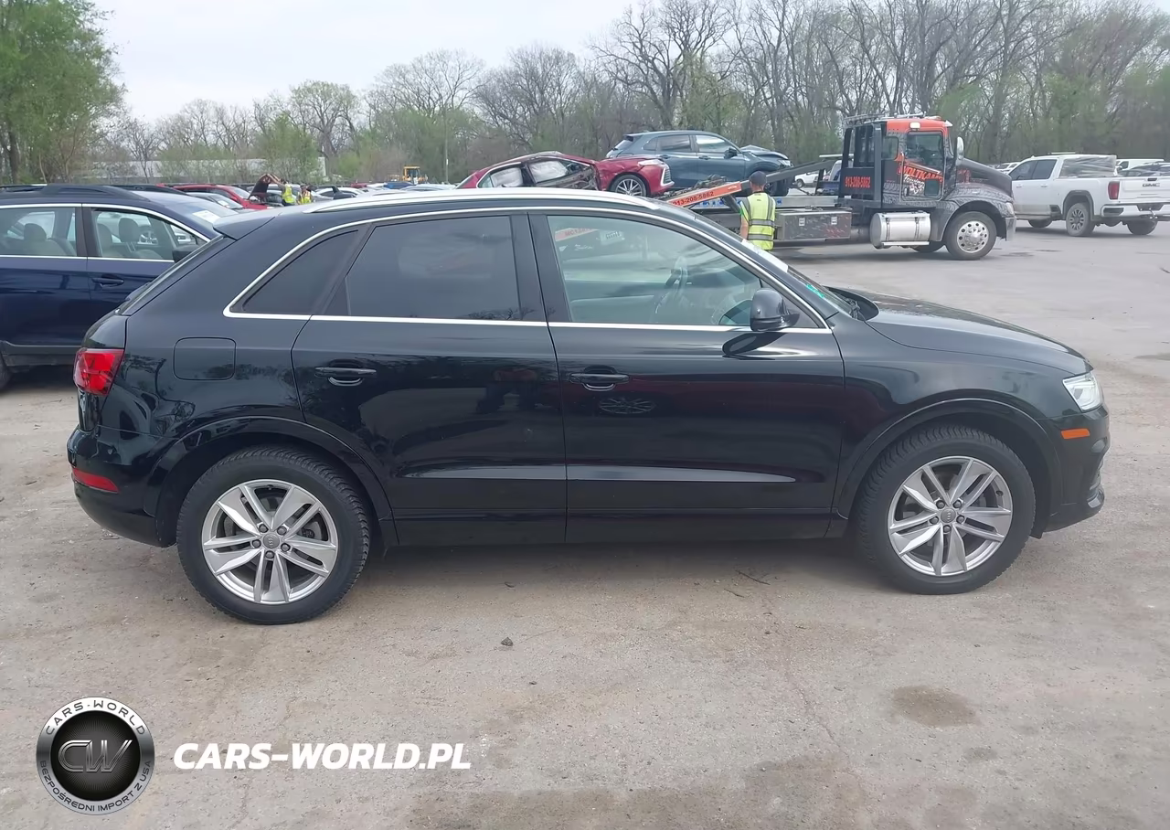 2017 Audi Q3 2.0T Premium VIN:WA1JCCFS5HR009705 - 12