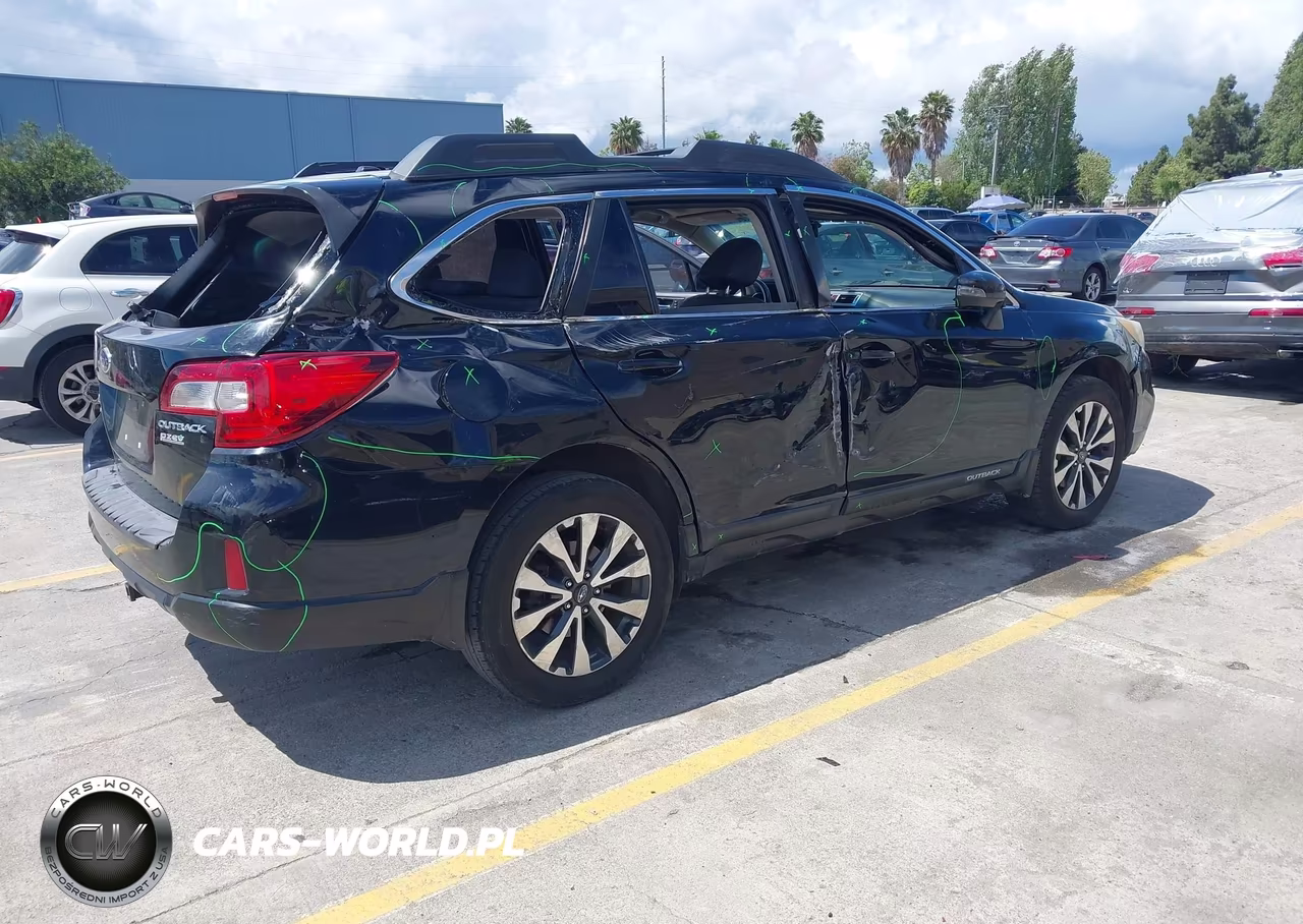 2015 Subaru Outback 2.5I Limited VIN:4S4BSALCXF3256549 - 4