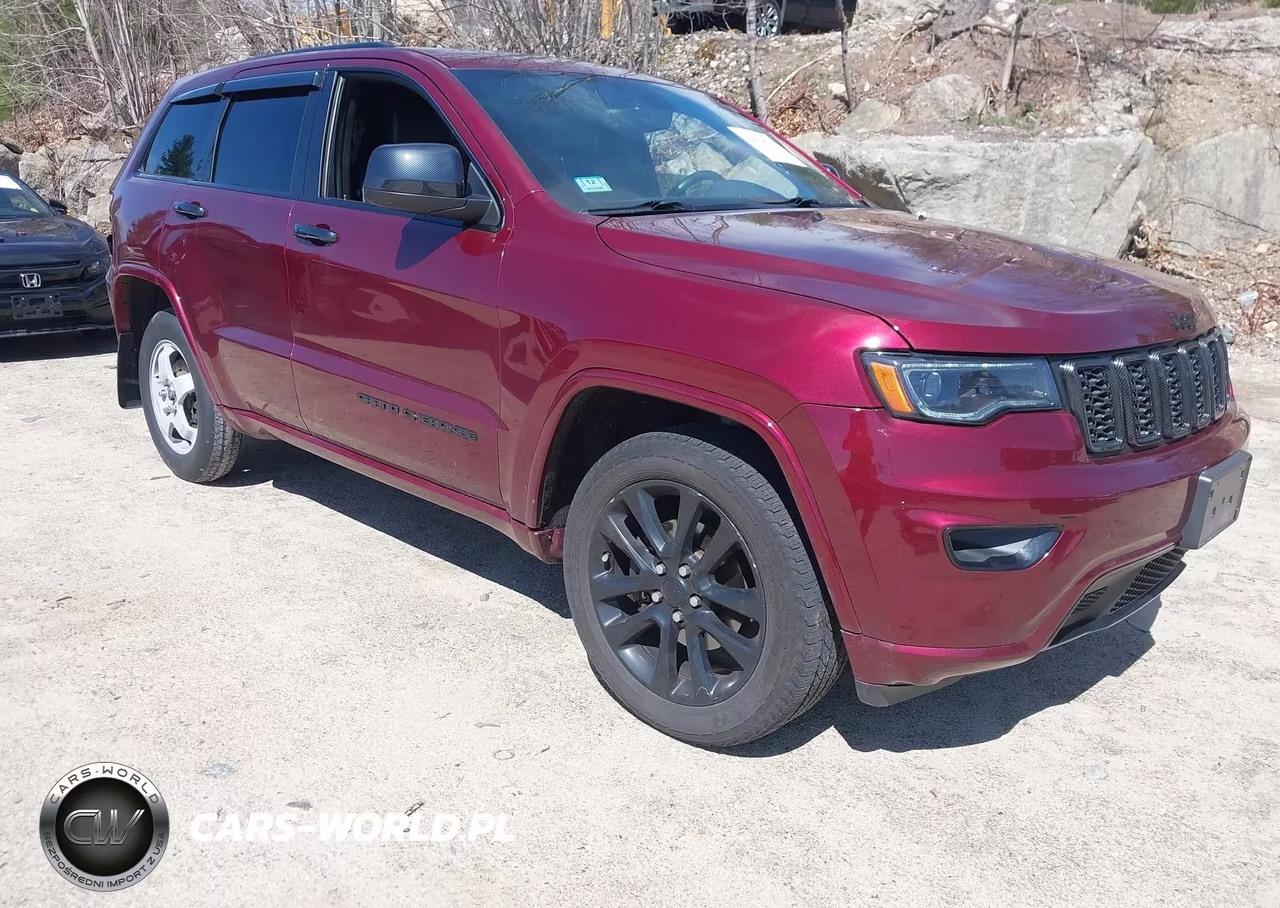 2018 Jeep Grand Cherokee Altitude 4X4 VIN:1C4RJFAG0JC188375 - 1
