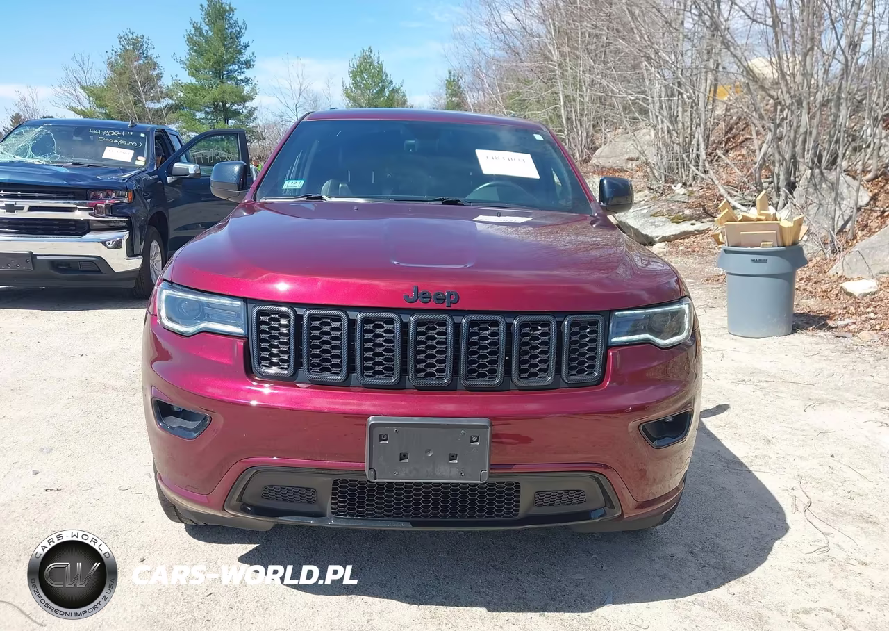 2018 Jeep Grand Cherokee Altitude 4X4 VIN:1C4RJFAG0JC188375 - 12