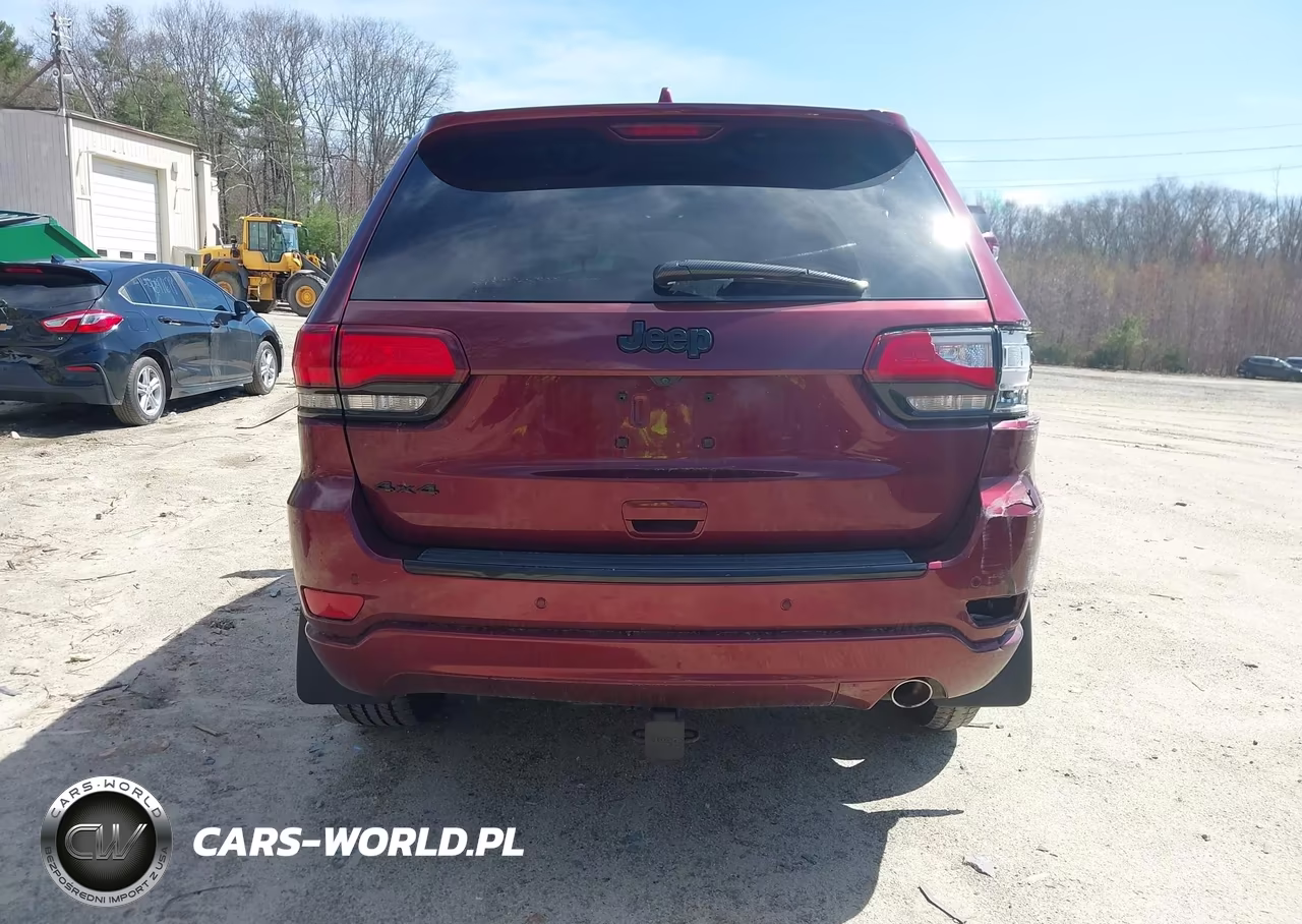 2018 Jeep Grand Cherokee Altitude 4X4 VIN:1C4RJFAG0JC188375 - 16