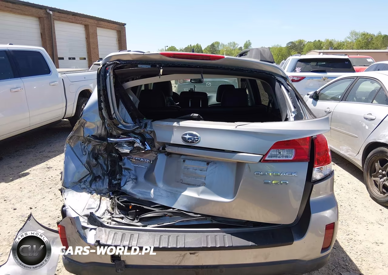 2011 Subaru Outback 3.6R Limited VIN:4S4BRDLC4B2385089 - 16