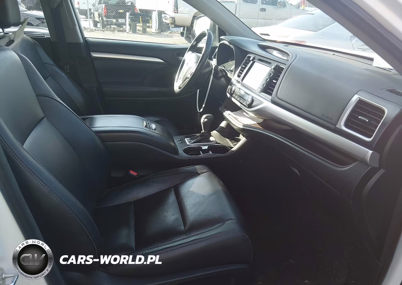 2017 Toyota Highlander Xle VIN:5TDJZRFH1HS450499 - 5