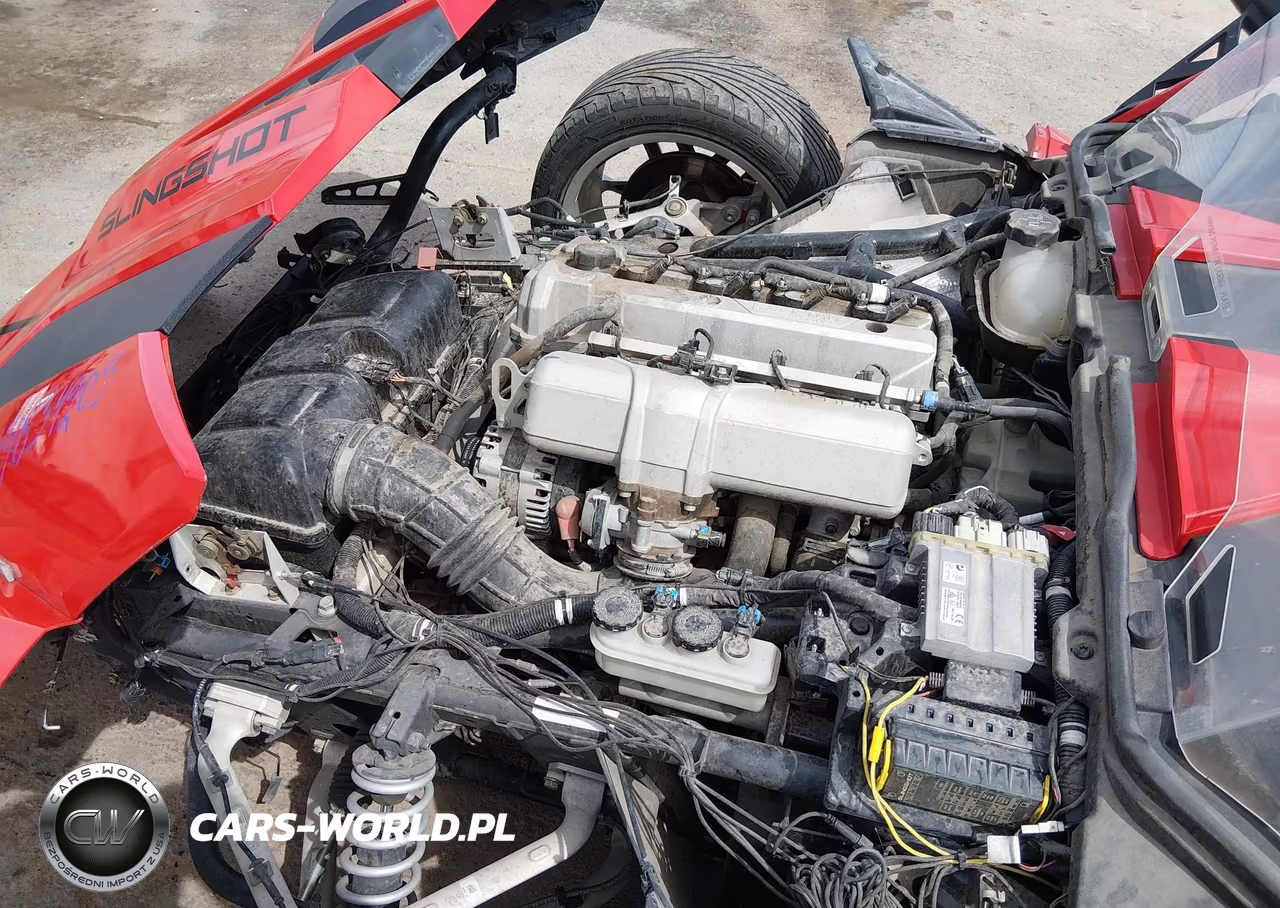2021 Polaris Slingshot Sl VIN:57XAAPHD3M8146358 - 10