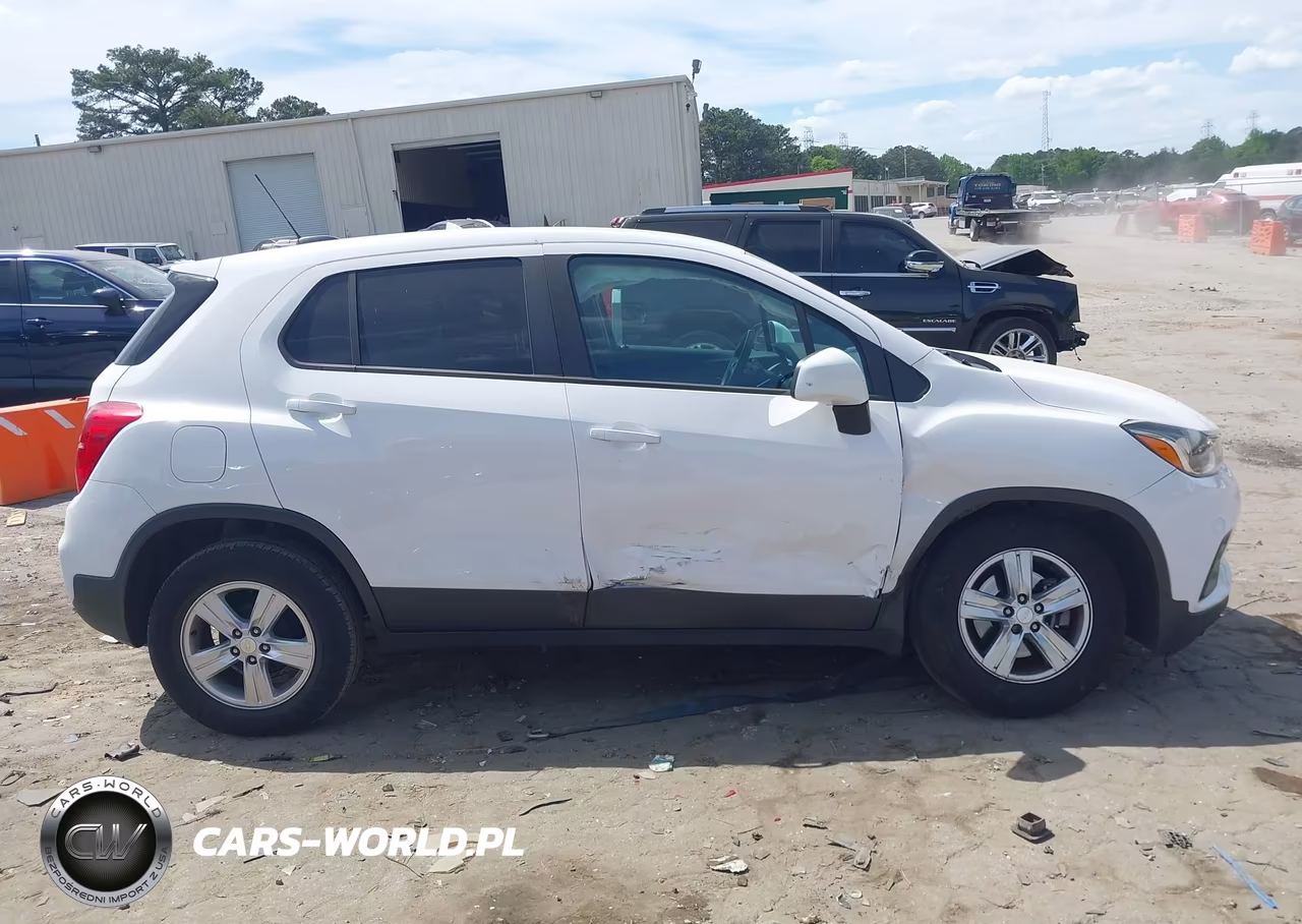 2020 Chevrolet Trax Fwd Ls VIN:3GNCJKSB2LL198518 - 13