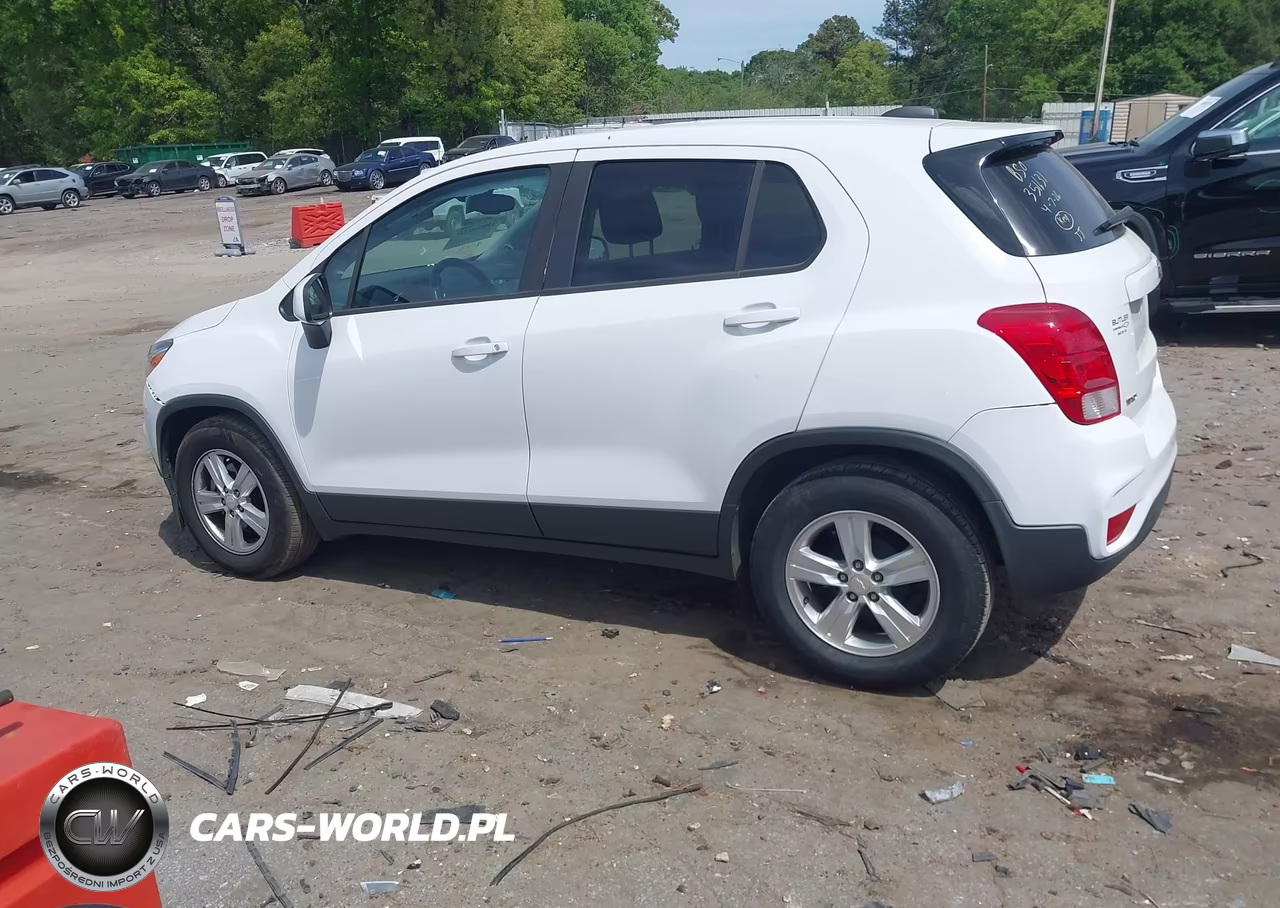 2020 Chevrolet Trax Fwd Ls VIN:3GNCJKSB2LL198518 - 3