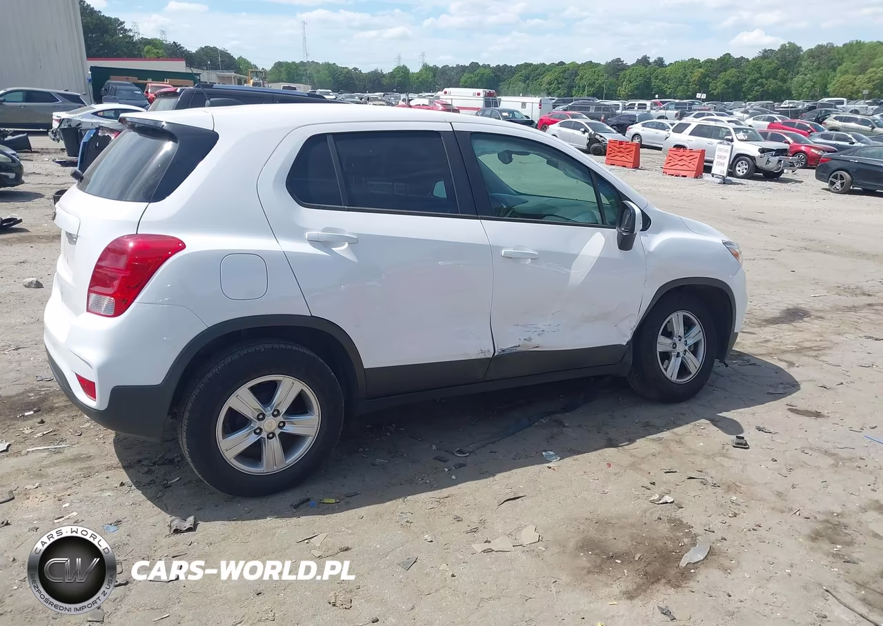 2020 Chevrolet Trax Fwd Ls VIN:3GNCJKSB2LL198518 - 4