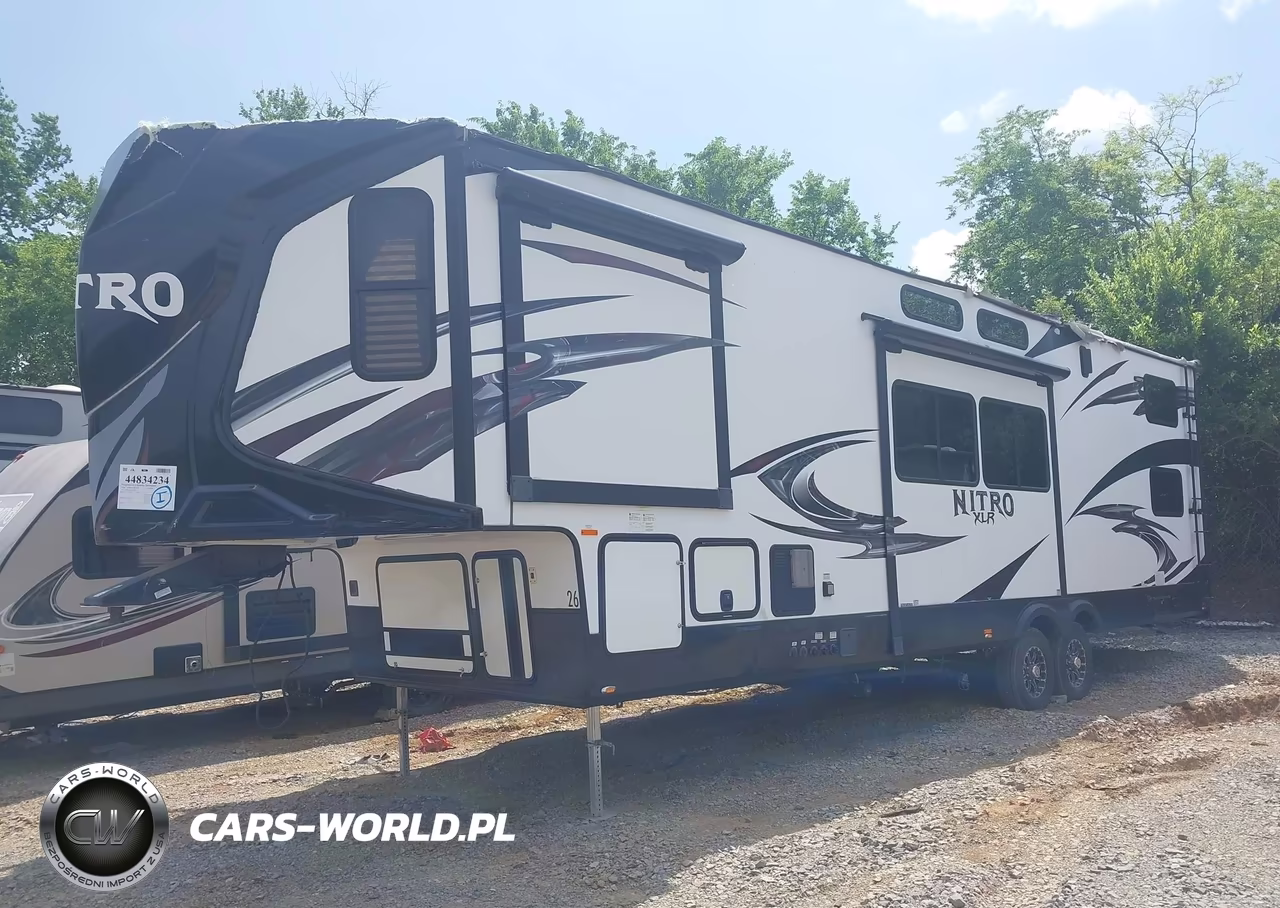 2016 Forest River Other VIN:4X4FXLG27GF160733 - 2