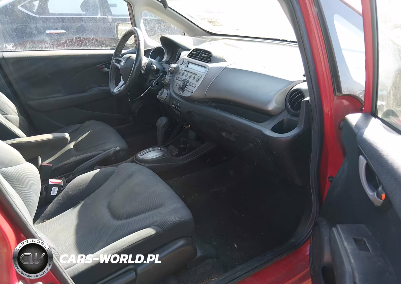2010 Honda Fit Sport VIN:JHMGE8H42AC014504 - 5