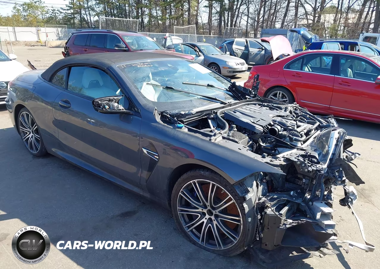 2020 BMW M8 – zdjęcie 1 z 15
