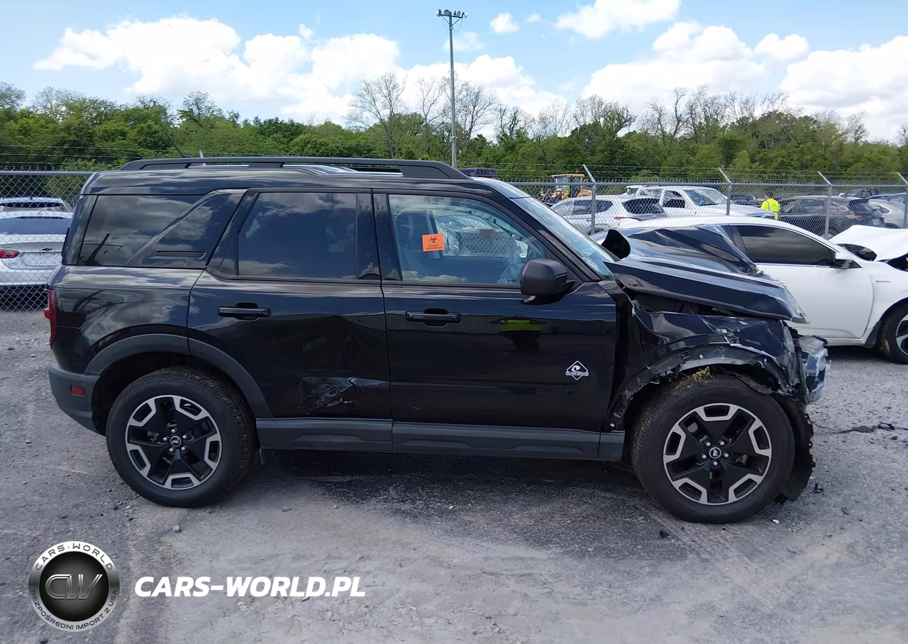 2021 Ford Bronco Sport Outer Banks VIN:3FMCR9C65MRA72255 - 14