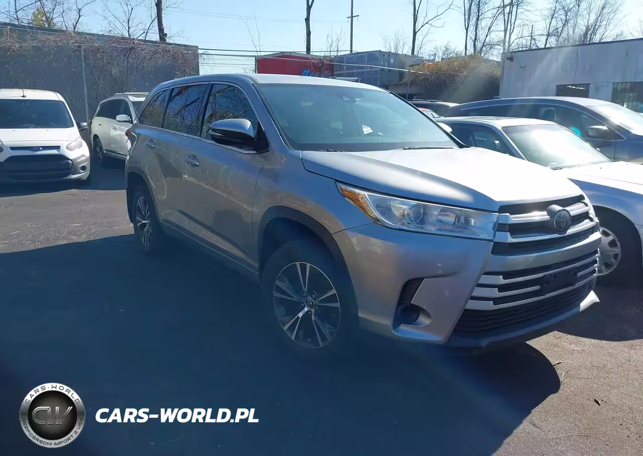 2018 Toyota Highlander Le