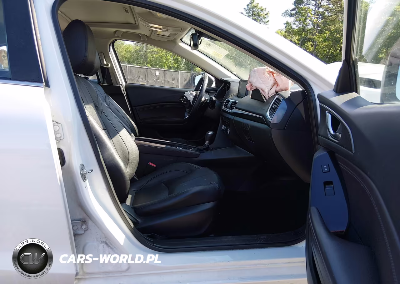2017 Mazda Mazda3 Grand Touring VIN:JM1BN1W31H1137505 - 5