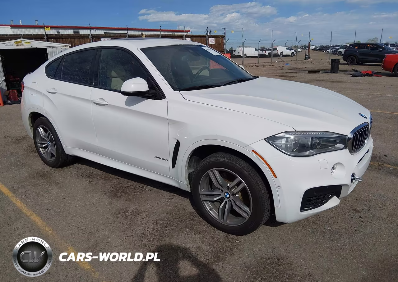 2015 BMW X6 xDrive50I